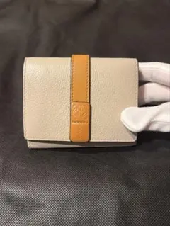 LOEWE トライフォールド ウォレット（ソフトグレインカーフ）
