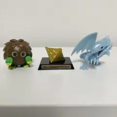 クリボウ&ブルーアイズ&1000年パズル　遊戯王フィギュア3点セット
