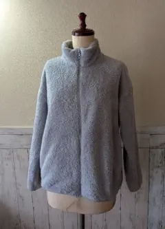 UNIQLO ライトグレーフリース