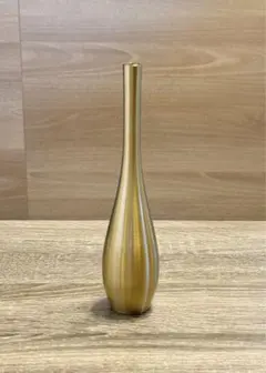 Item thumbnail for item e9db19d1-356a-4b73-90b6-a8cdd8bbbdf5