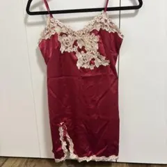 赤 サテン キャミソール レース