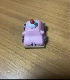 星のカービィカーのミニカーです。