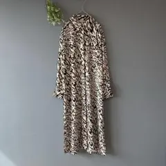 H&M［S］大人クール◎ドレープ感◎アニマルプリント◎ロングシャツワンピース