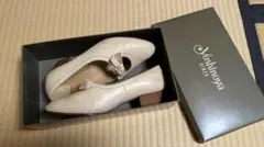 銀座ヨシノヤ　パンプス　中古品のサムネイル
