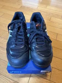 ASICS ブラック スニーカー 安全靴　ウィンジョブFCP103