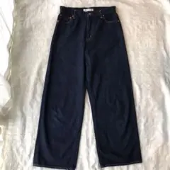 Item thumbnail for item 3c6dab7d-5316-48a7-bb1a-72cfa7c8d637