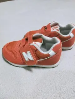 スニーカー　子供サイズ