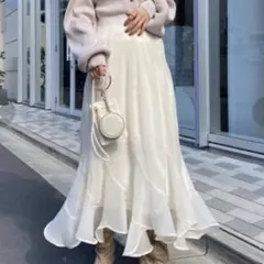 ナイスクラップ 女神のシルエット　エスカルゴスカート