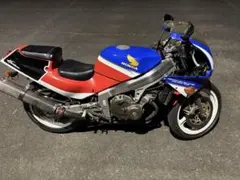 CBR954RR逆車SC50 HONDA 希少車 車検切れ - メルカリ