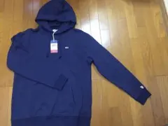 TOMMY JEANS パーカー