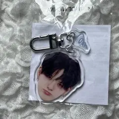 TREASURE ヨシ 顔アクキー 哀