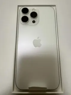 iPhone 16 Pro Max ホワイトチタニウム 512GB