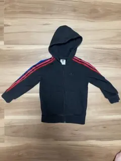 adidas キッズパーカー　冬物　キッズ　子供服