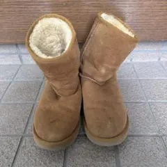 UGG クラシックショート　ムートンブーツ 23cm程度　ベージュ