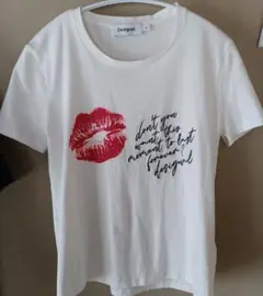 Desigual Tシャツ ホワイト Mサイズ！のサムネイル