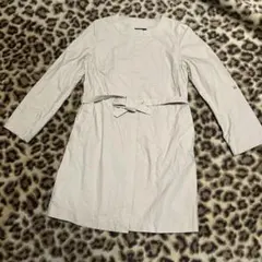 Doux archives ベージュ トレンチコート