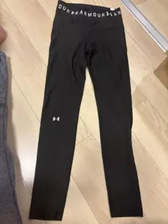 Under Armour レディースタイツ