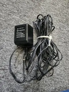 ACアダプター 黒 円形コネクタ