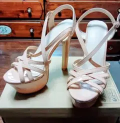 ピンク系 ストラップ付き 高ヒールパンプス
