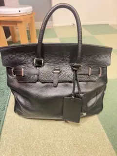 未使用級✨ Lサイズ ペッレモルビダ メイデンボヤージュ フラップ