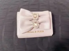 Maison de FLEUR ダブルビジューリボンウォレット ピンク 三つ折りのサムネイル