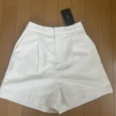 新品タグ付き Kastane アイボリー ショートパンツ Fサイズ
