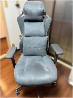 PAXTON Paris仕事用ゲーミングチェア