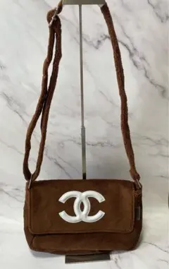 CHANEL ノベルティCCロゴ グレー ショルダーバッグ - メルカリ