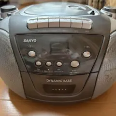SANYO DYNAMIC BASS CDラジカセ PH-PR62 - メルカリ