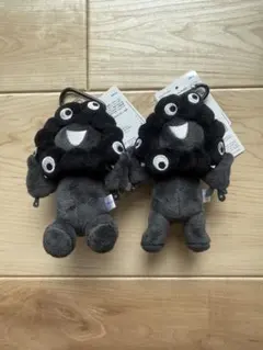 【新品タグ付き】関西万博限定　黒ミャクミャク ぬいぐるみ　2体セット　カラビナ付
