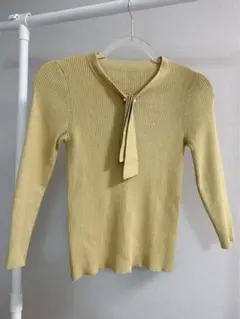 Rirandtureイエロー リボン付きニット