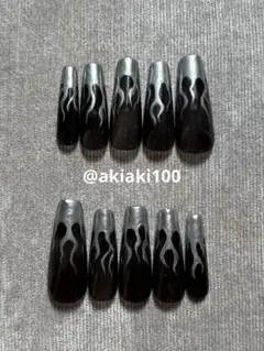 ネイルチップ　闇堕ち炎ダークワンホンシズニギャルシルバー韓国