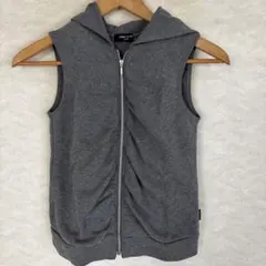 COMME CA ISM フード付きベスト　120
