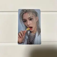 GIANT 通常盤 トレカ　フィリックス