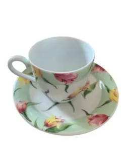 花柄ティーカップ