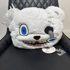 ハミクマ ぬいぐるみリバーシブルクッション - メルカリ