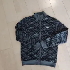 adidas ジャージ 上下　サイズ150