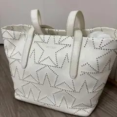 Jimmy Choo SASHA.S ミックスカラースタッズ ホワイトレザー - メルカリ