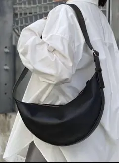 OHOTORO Waning Moon Leather Bag ブラック - メルカリ