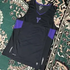 レア　NIKE KOBE コービー ブライアント Dri-FIT タンクトップ