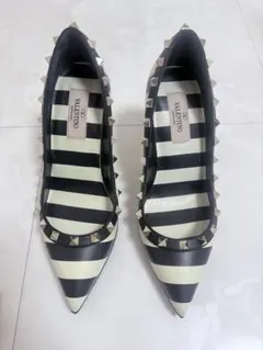 ヴァレンティノ・ロックスタッズボーダーパンプス