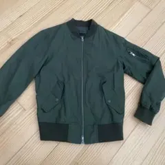 ユニクロ ブルゾン　カーキ