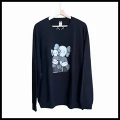KAWS x UNIQLO グラフィックSweatshirt