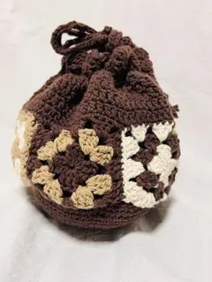 即購入OKハンドメイドかぎ針編みグラニースクエア編み巾着袋