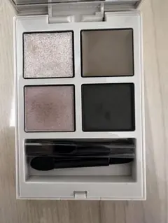 ADDICTION ザ アイシャドウ サイレンスト セレニティ　101