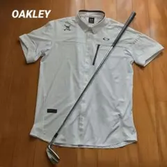 ◼️OAKLEY オークリー スカル刺繍 ゴルフウェアホワイト XLサイズのサムネイル