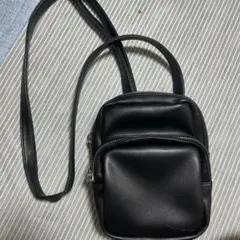 GU ショルダーバッグ