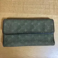 ルイヴィトン　Louis Vuitton 長財布