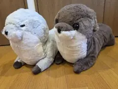 くったりロングカワウソ ウルトラBIGぬいぐるみ　2種セットのサムネイル