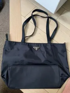 PRADA ブラック トートバッグ